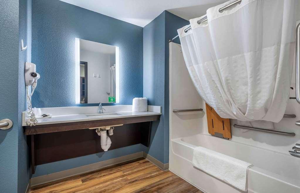 Heartland Extended Stay America Select Suites - Tampa - Brandon - East חדר תמונה