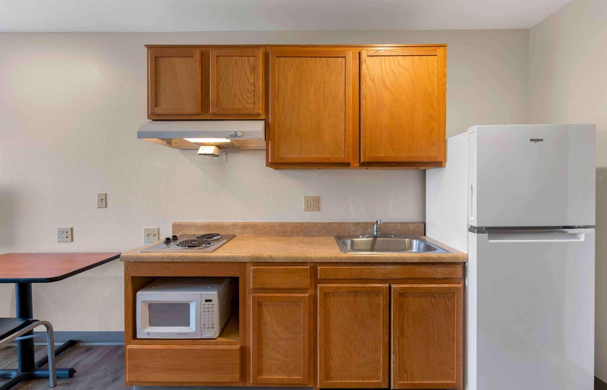 Heartland Extended Stay America Select Suites - Tampa - Brandon - East מראה חיצוני תמונה